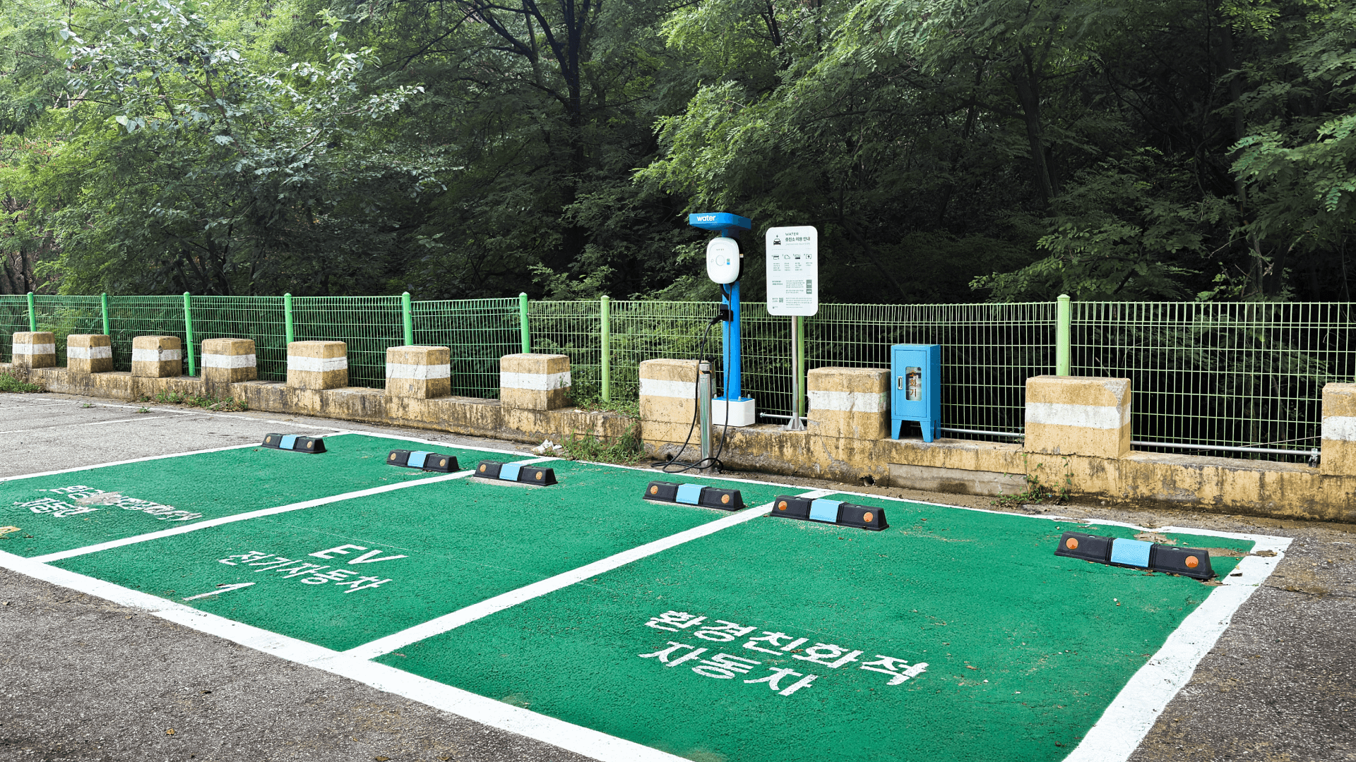 prod/boards/1760490830352-남한산성 하행선주차장.png